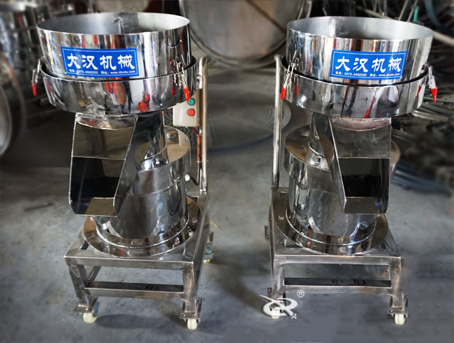 450型過濾篩機實拍:單層過濾篩過濾,多用于液體物料的使用。